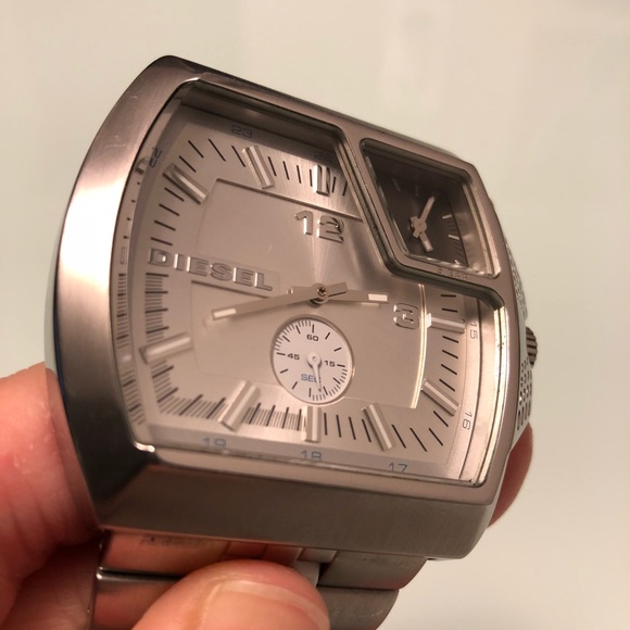 DIESEL Stainless Steel MEN’s Watch - Picture 6 of 7